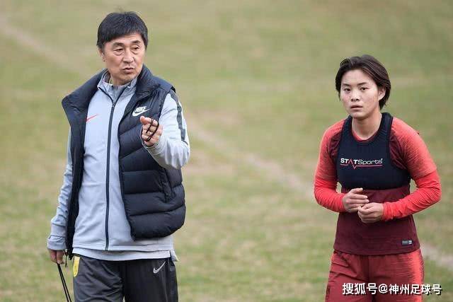 拒绝8400万美元后颠沛五年，施罗德离纪录仅一步